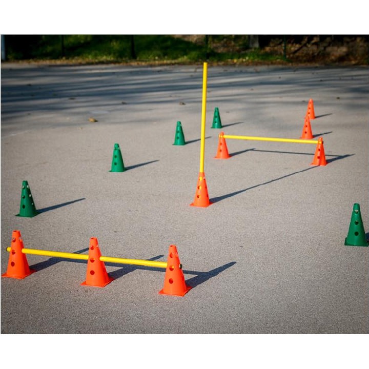 ČUNJ - KUPA ZA TRENING SA RUPAMA 31 CM ČUNJ - KUPA ZA TRENING SA RUPAMA 31 CM